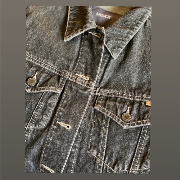 Back Denim Jacket - Picture 5 of 7